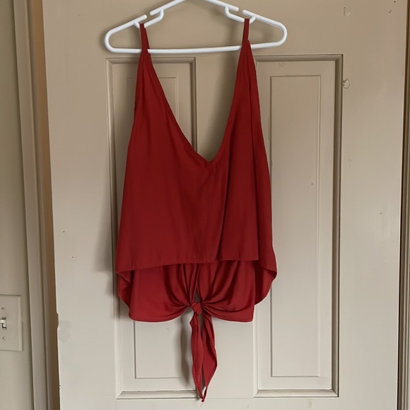 Rust Tie Front Crop Top - Picture 2 of 2